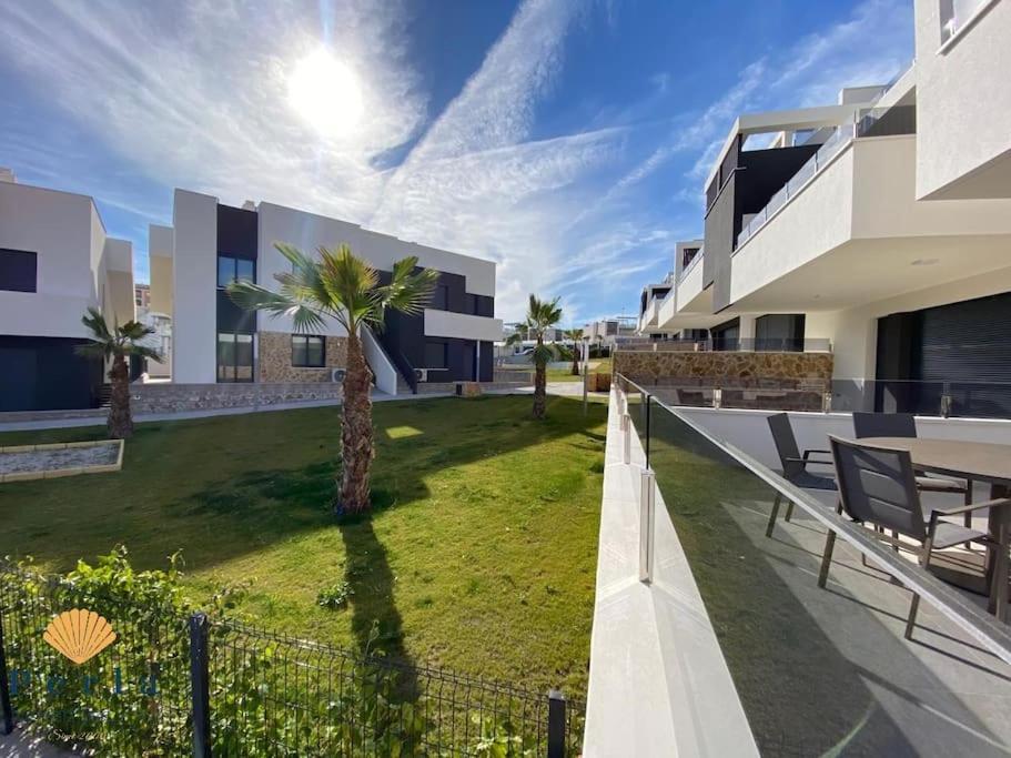 Beautiful New South Facing Bungalow With Large Terrace Dehesa de Campoamor  Zewnętrze zdjęcie